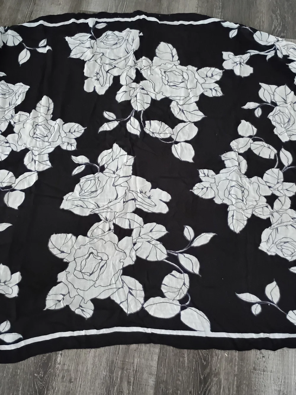 12 Scarves. Pashmina Kimball Thai Indian Banana Republic Art Of The Scarf. Etc.